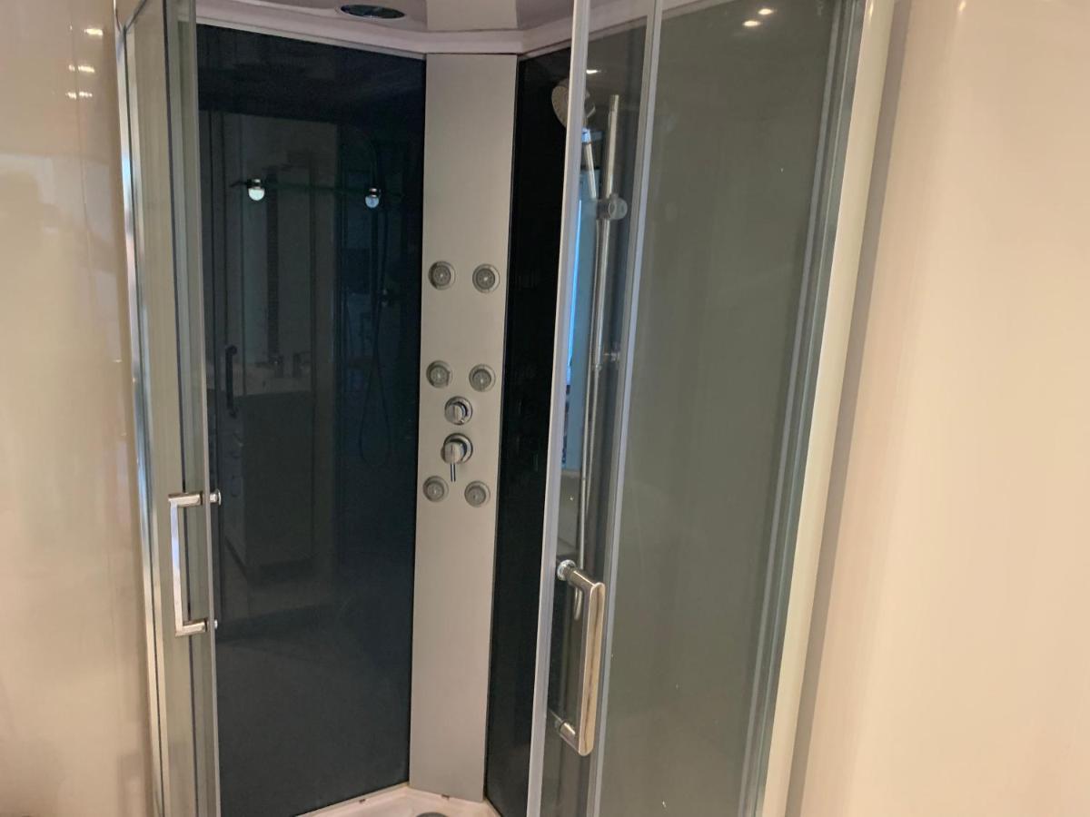 Magnifique bas de maison deux chambres situé prés des plages et du golf Saint-Briac-sur-Mer Esterno foto